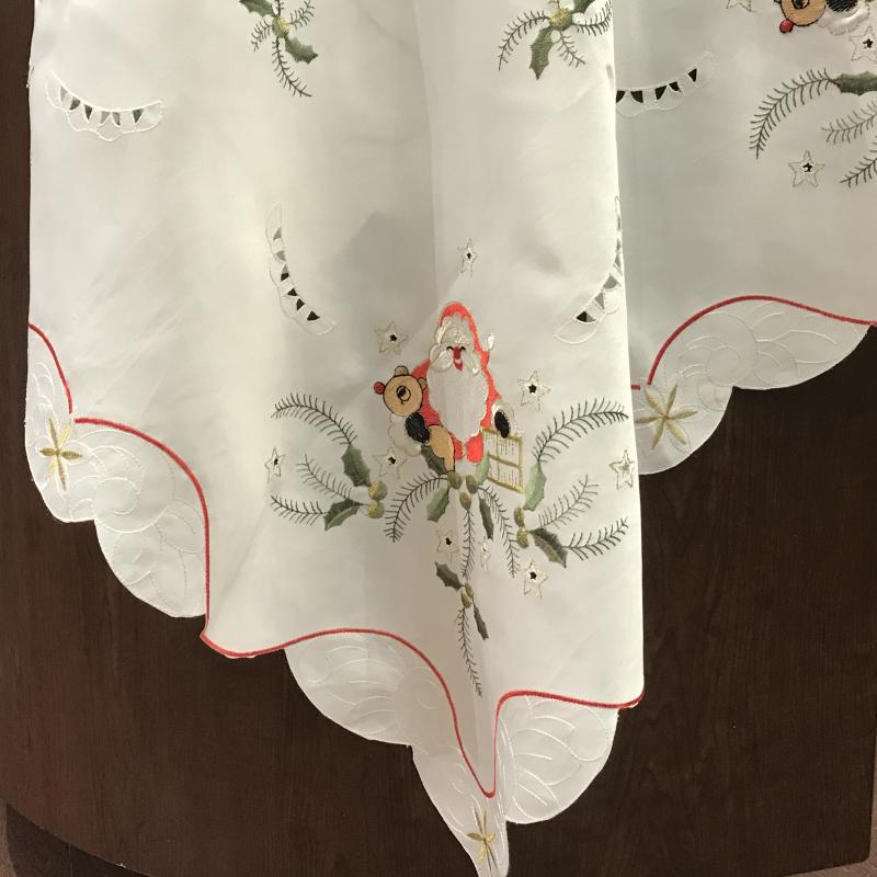 xmas tablecloth-4